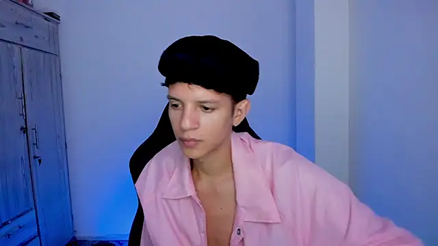 tylerrnova online show from July 2026 03:15:02 AM