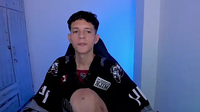 tylerrnova online show from July 2026 03:18:01 AM