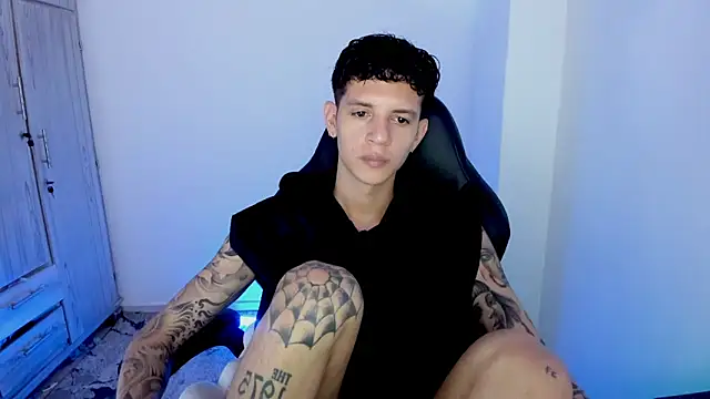 tylerrnova online show from July 2026 12:54:01 AM