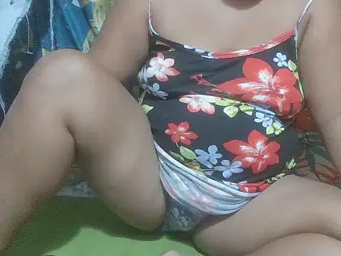 wildrose6969 online show from June 2026 05:19:01 PM