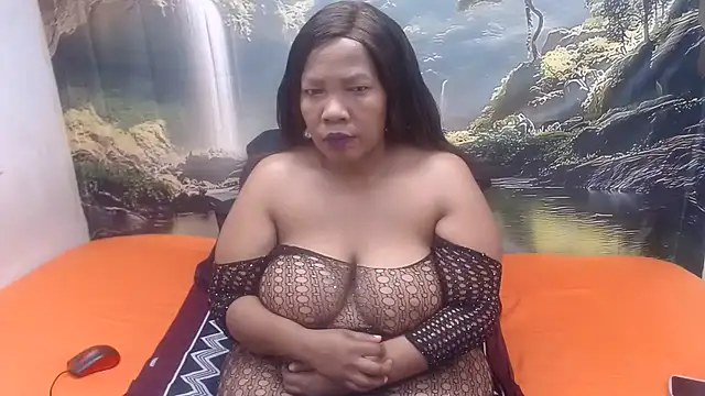 CURVYELEGANCExxx online show from July 2026 04:41:02 AM