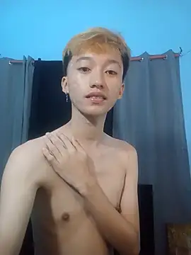 Fem phiLboy69 online show from June 2026 12:27:02 PM