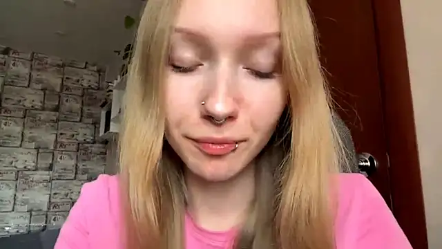 BivalentFalloff online show from July 2026 07:16:02 AM