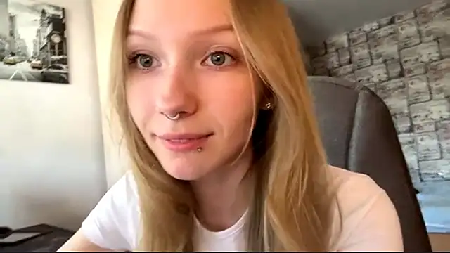 BivalentFalloff online show from June 2026 05:12:02 AM