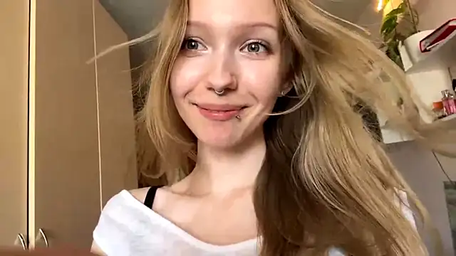 BivalentFalloff online show from July 2026 05:41:01 AM
