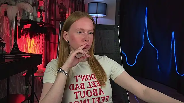 BellaRosewood online show from July 2026 05:34:01 AM