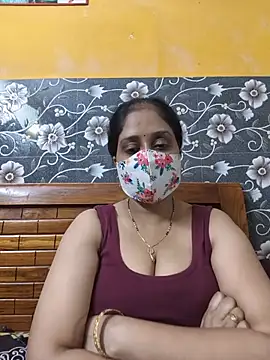 Garimaa Cherry online show from July 2026 07:32:02 PM