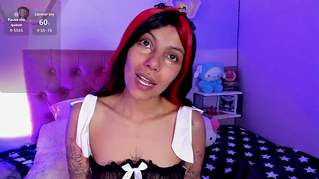 Snapshot of Saki_Akanne chatting on July 2026 10:28:02 AM Saki Akanne online show from July 2026 10:28:02 AM