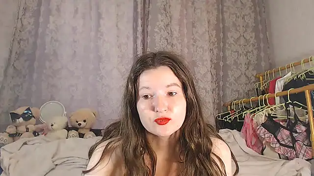 ChloeBrooklyn online show from July 2026 11:04:01 PM