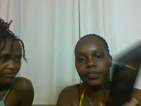 Snapshot of Thee_knightnurse chatting on June 2026 06:18:02 PM Thee knightnurse online show from June 2026 06:18:02 PM
