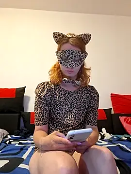 KociciZena01 online show from June 2026 07:52:02 PM