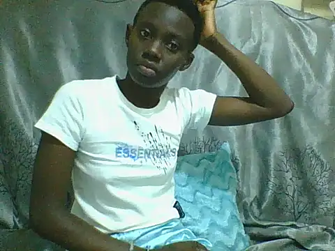 Tish Leylah online show from June 2026 04:05:01 PM