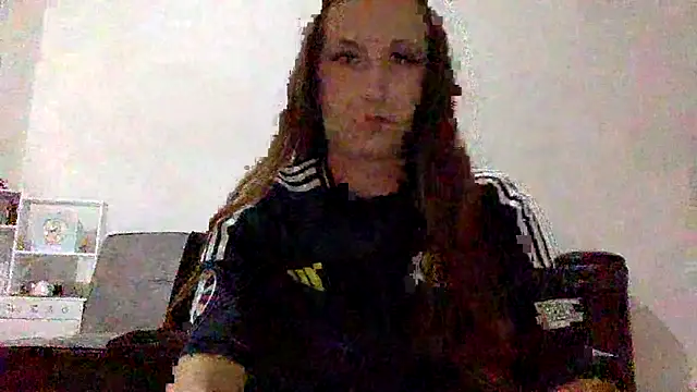 Snapshot of Coleyy_xx chatting on June 2026 07:30:02 PM Coleyy xx online show from June 2026 07:30:02 PM