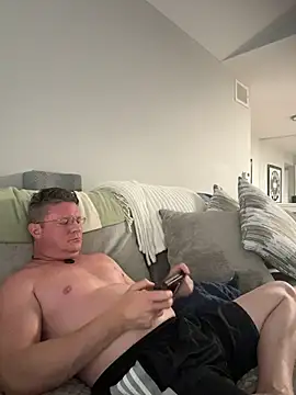Snapshot of funandstuff chatting on July 2026 02:03:02 PM funandstuff online show from July 2026 02:03:02 PM
