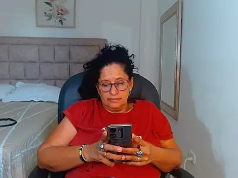 juanitaaxoox online show from July 2026 02:14:02 PM