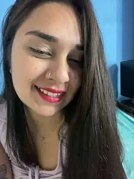 Snapshot of zara344 chatting on June 2026 04:29:02 AM zara344 online show from June 2026 04:29:02 AM