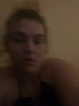 mzzfettyblu online show from June 2026 10:47:02 AM