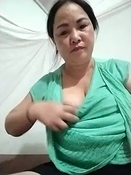 Naaya8109 online show from June 2026 07:44:01 PM