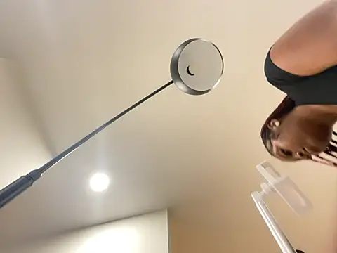 bighettobooty online show from June 2026 08:20:01 AM