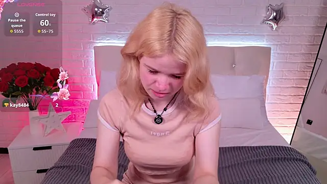 ChloeWells online show from July 2026 03:40:01 AM