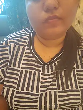 Snapshot of Mastu_Malaika_28 chatting on June 2026 12:54:02 PM Mastu Malaika 28 online show from June 2026 12:54:02 PM