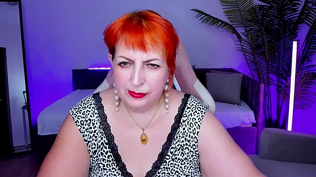 Joana Woods online show from July 2026 08:21:02 AM
