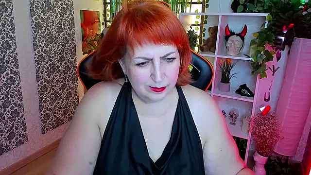 Joana Woods online show from July 2026 08:26:02 AM