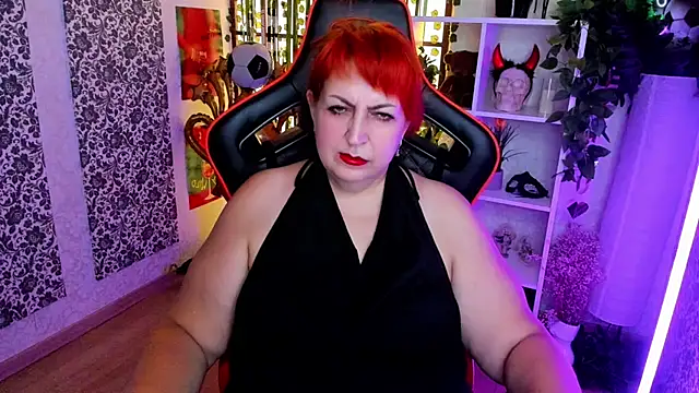 Joana Woods online show from July 2026 01:46:01 AM