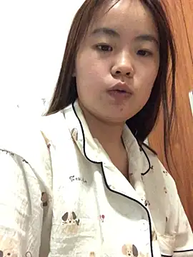 qingti520-18girl online show from August 2026 02:34:01 PM