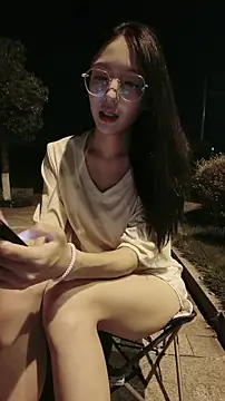 Princess Fifi online show from July 2026 03:33:01 PM