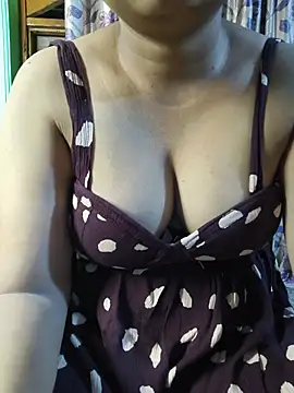sexy-pari8 online show from July 2026 05:43:02 PM