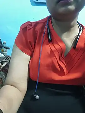 sexy-pari8 online show from June 2026 06:46:02 PM