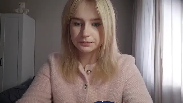 BloomMoon online show from July 2026 04:41:01 PM