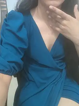 sushmita0 online show from July 2026 02:57:02 PM