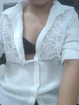 sushmita0 online show from July 2026 02:53:01 PM
