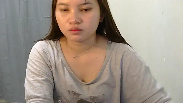 Fhwilloughbyxx online show from July 2026 05:12:01 PM