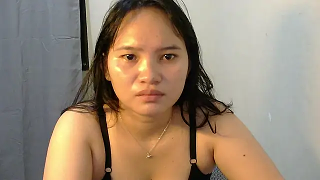 Fhwilloughbyxx online show from July 2026 10:44:02 AM