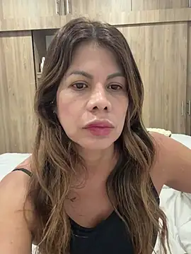 Valen Milf4u online show from August 2026 12:00:01 PM