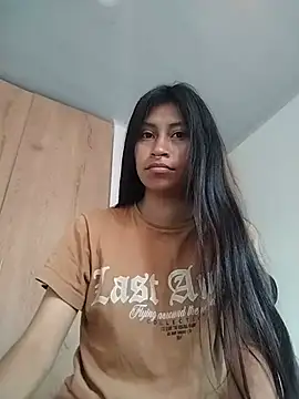 Snapshot of Pocahontas_Honey chatting on July 2026 10:32:02 PM Pocahontas Honey online show from July 2026 10:32:02 PM