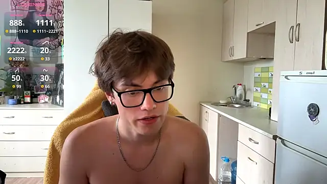 JadeNoiiir online show from July 2026 06:34:05 AM