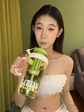 Lili15565 online show from June 2026 03:51:02 PM