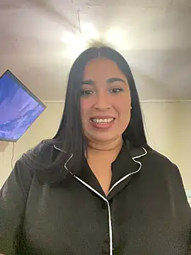 Snapshot of Kittynoir_Chile chatting on July 2026 09:40:02 PM Kittynoir Chile online show from July 2026 09:40:02 PM