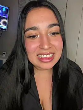 Snapshot of Kittynoir_Chile chatting on July 2026 05:04:02 AM Kittynoir Chile online show from July 2026 05:04:02 AM