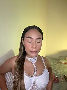 sheyla sweet online show from June 2026 03:15:01 AM