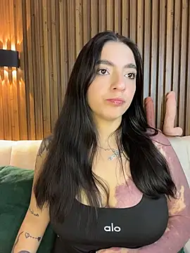 Snapshot of Dirty__Vanell chatting on June 2026 07:58:02 AM Dirty Vanell online show from June 2026 07:58:02 AM