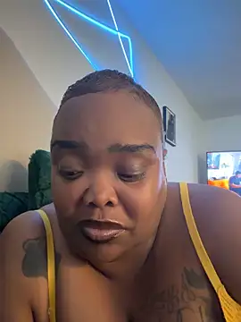 Caramelcreamer online show from June 2026 12:38:02 AM