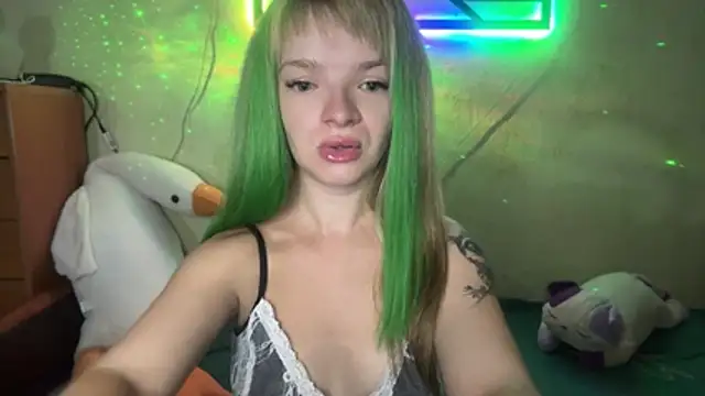 Snapshot of JadeEva chatting on July 2026 08:04:02 PM JadeEva online show from July 2026 08:04:02 PM
