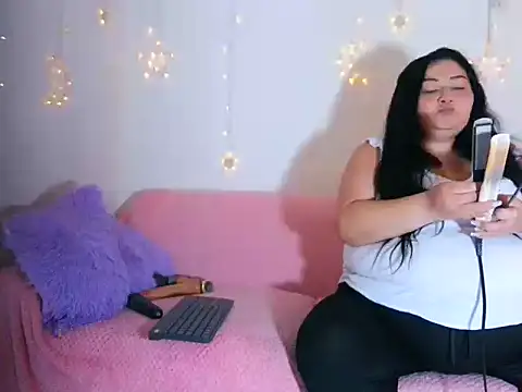 Sammysexy   online show from July 2026 06:44:01 PM