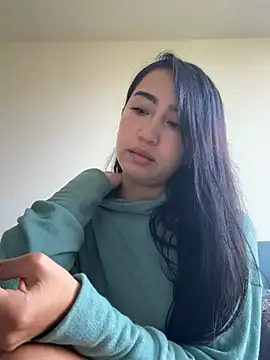 Ashleygross777 online show from August 2026 08:18:02 PM