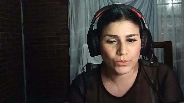 CarolinaMoretti online show from July 2026 03:55:02 AM